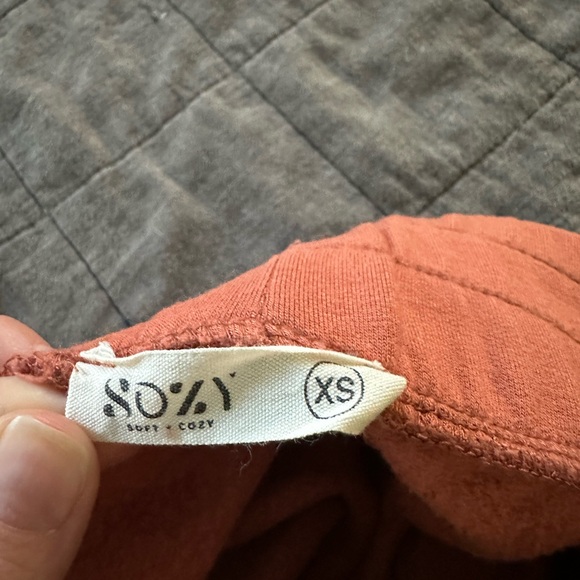 Size xs Sozy joggers. Rust color - Picture 2 of 3